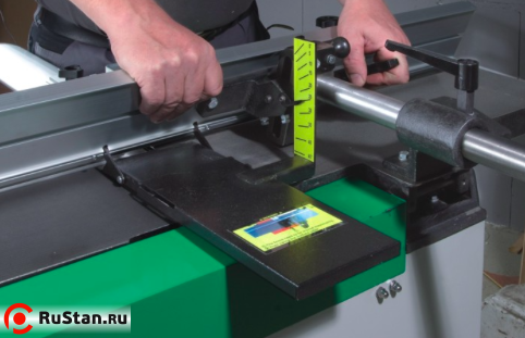 Наклонный упор. Алюминиевый упор может быть наклонен на угол до 45°. фото №6 ADH 310 фото №6